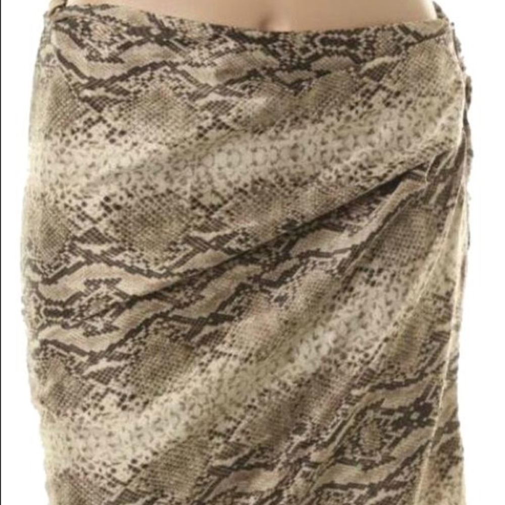 Amazing snake skin silky skirt